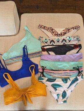 Bikini Bundle - 7 Bottoms & 3 Tops